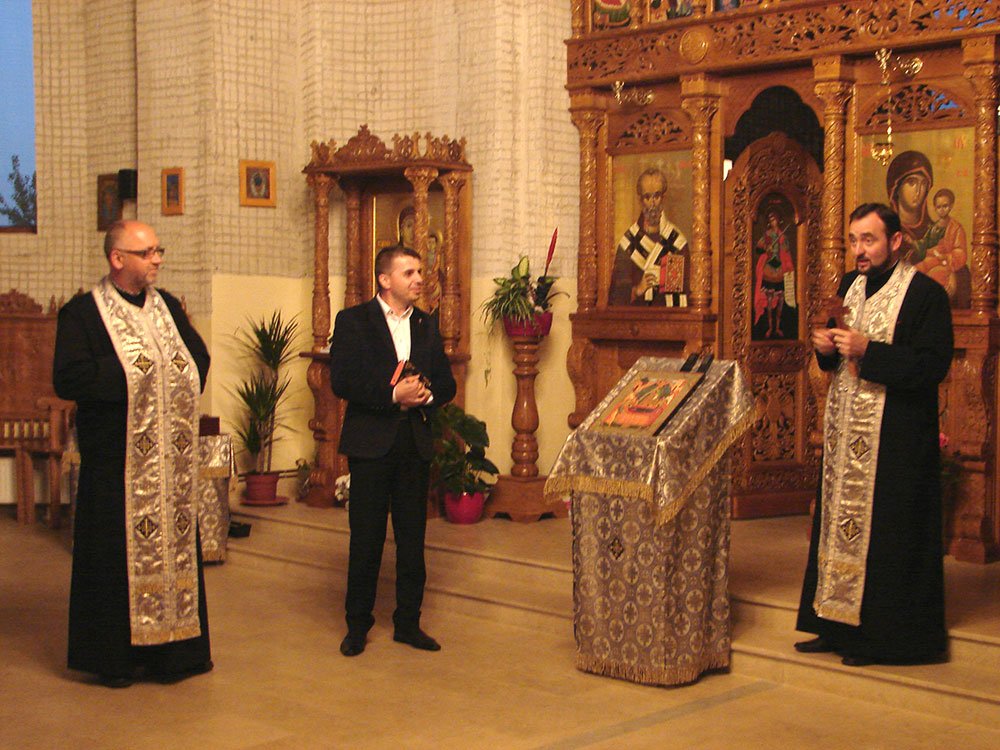 Întâlnirea tinerilor din parohia clujeană „Adormirea Maicii Domnului“ 76448