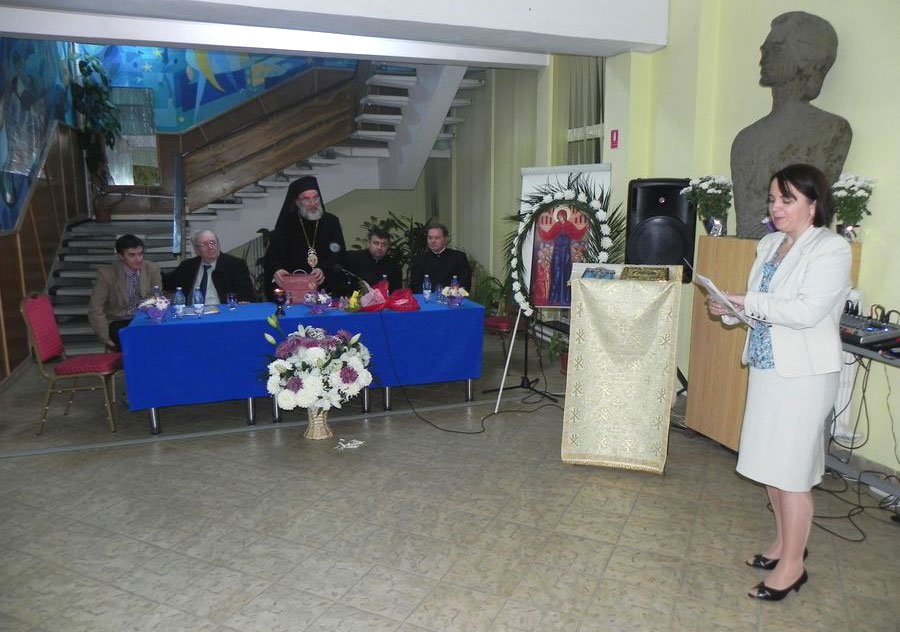 Seară culturală la Colegiul „Mihai Eminescu“ din municipiul Bacău 76374