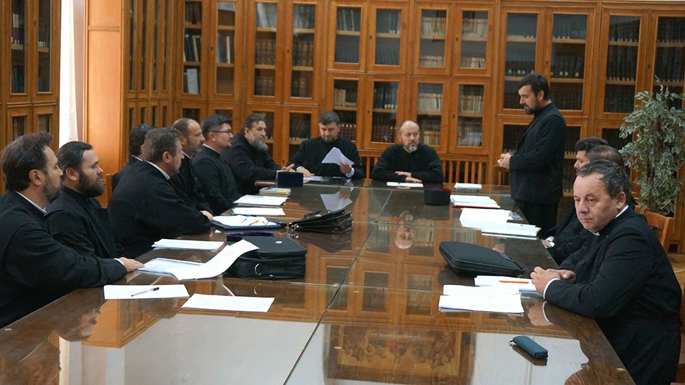 Colocviu pentru pregătirea susţinerii gradului I clerical 76269