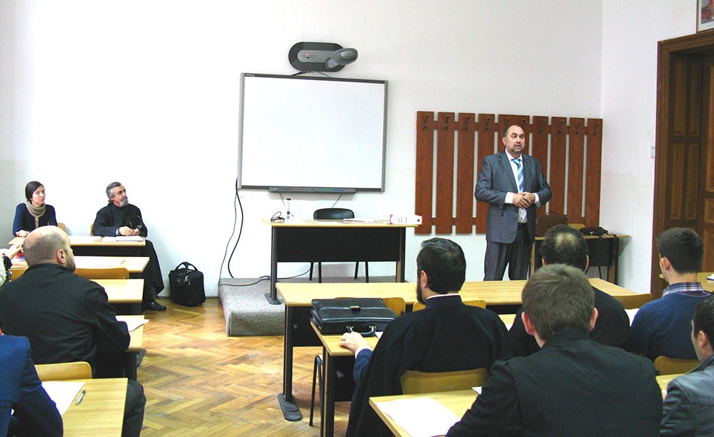 Oaspete de seamă la Facultatea de Teologie Ortodoxă din Bucureşti 76215