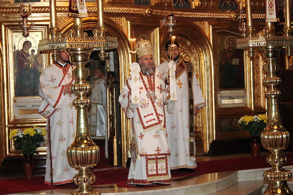 18 ani de la aducerea moaştelor Sfântului Apostol Andrei la Galaţi 76109