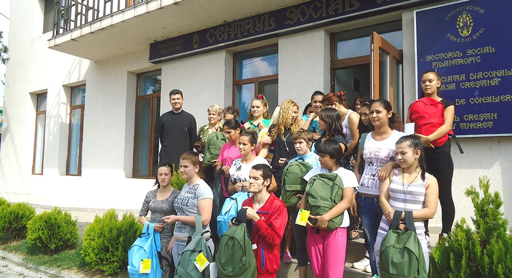 Centrul social creştin al Arhiepiscopiei Târgoviştei 76117