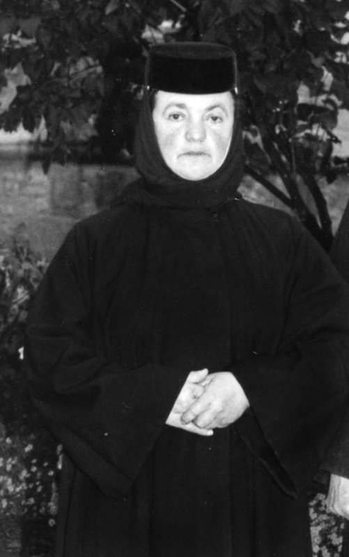 Stareţa Mănăstirii Slatina a plecat la ceruri 76092