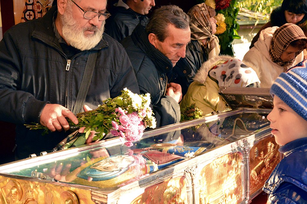 Sfântul Cuvios Dimitrie îşi aşteaptă pelerinii 76001