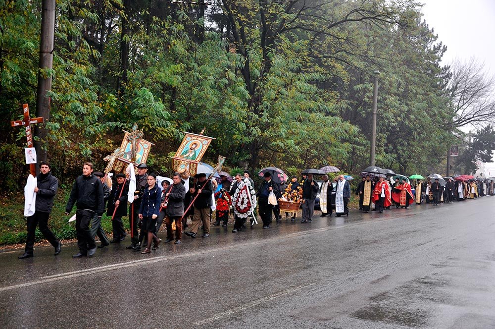 Părintele Ilie Chişcari, condus către împărăţia lui Dumnezeu 75966