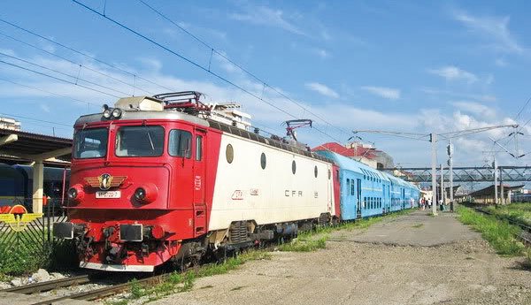 Trenuri pentru pelerini 75961