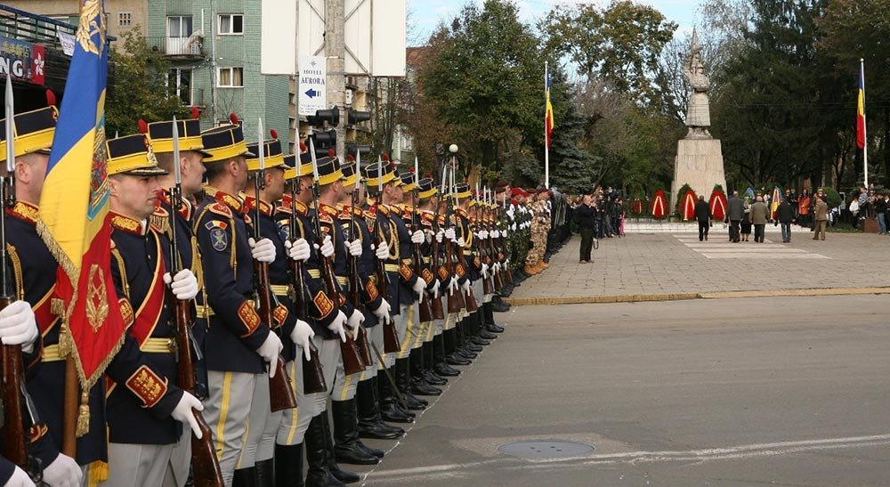 Ceremonii militare şi religioase de Ziua Armatei Române, la Carei 75922