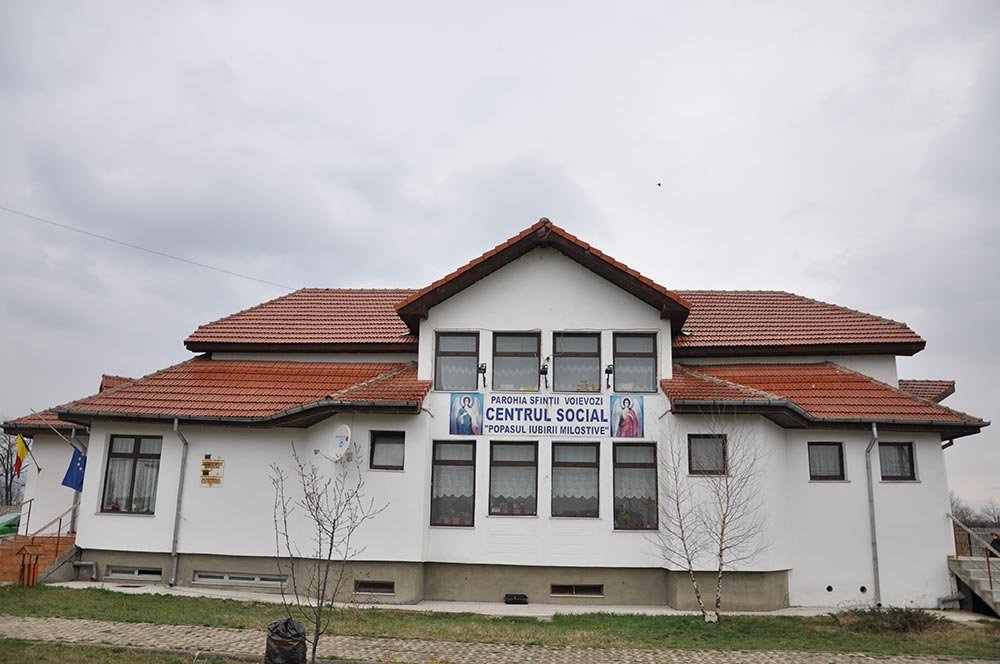 Curs dedicat metodelor de lucru cu tinerii în parohii 75862