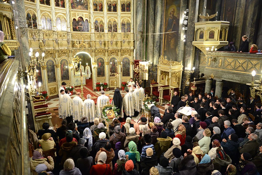 „După această «Liturghie a înălţării», se întorceau în lume“ 75857