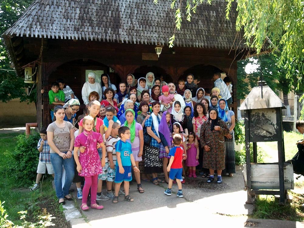 Pregătiri pentru hramul bisericuţei de la Spitalul Caracal 75871