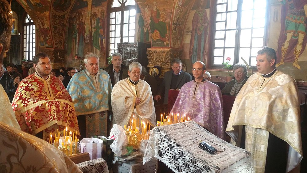 Taina Sfântului Maslu în Parohia Nou Român, Protopopiatul Avrig 75888