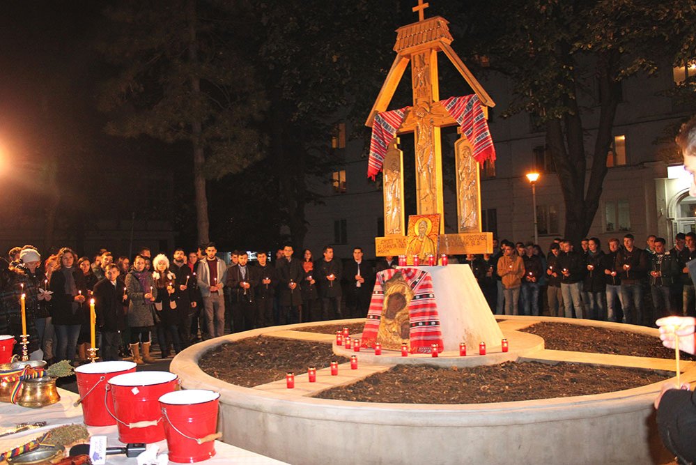 Binecuvântarea căminelor studenţeşti din Galaţi 75803