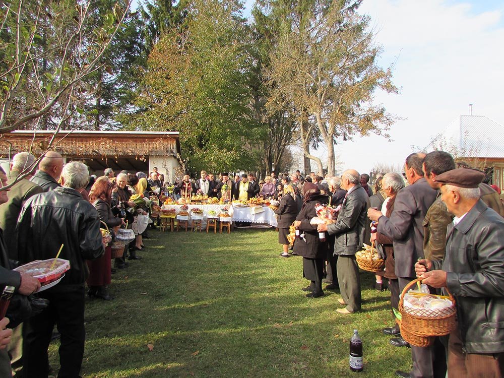Rugăciuni de mulţumire în Parohia Bărcu 75758