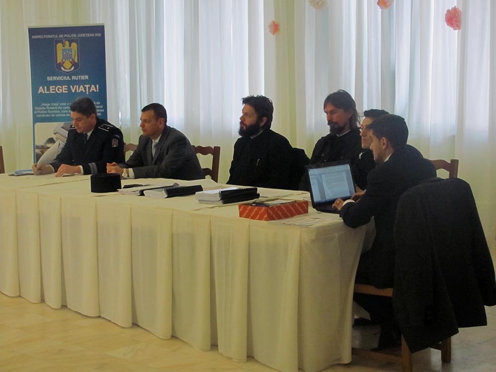 Şedinţa Comitetului pentru Securitatea şi Sănătatea în Muncă a Protopopiatului Iaşi 3 75757