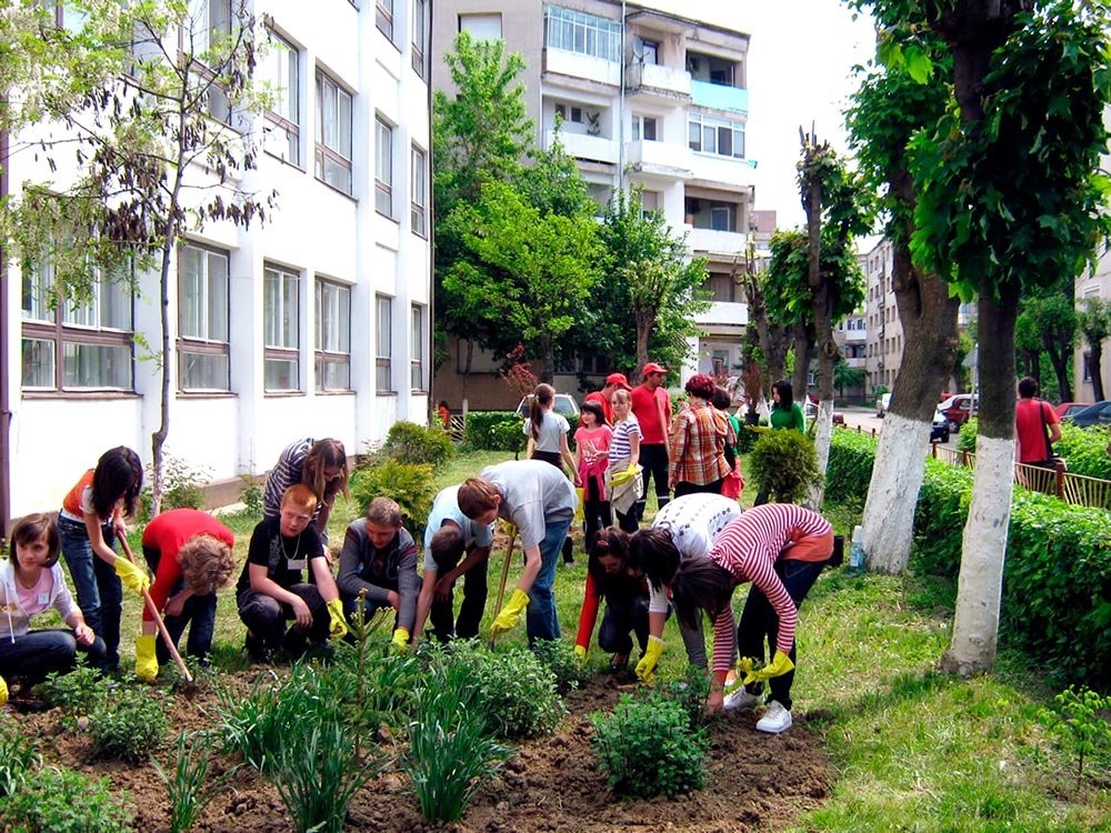 Platforma „Şcoli verzi“ promovează eco-educaţia 75754