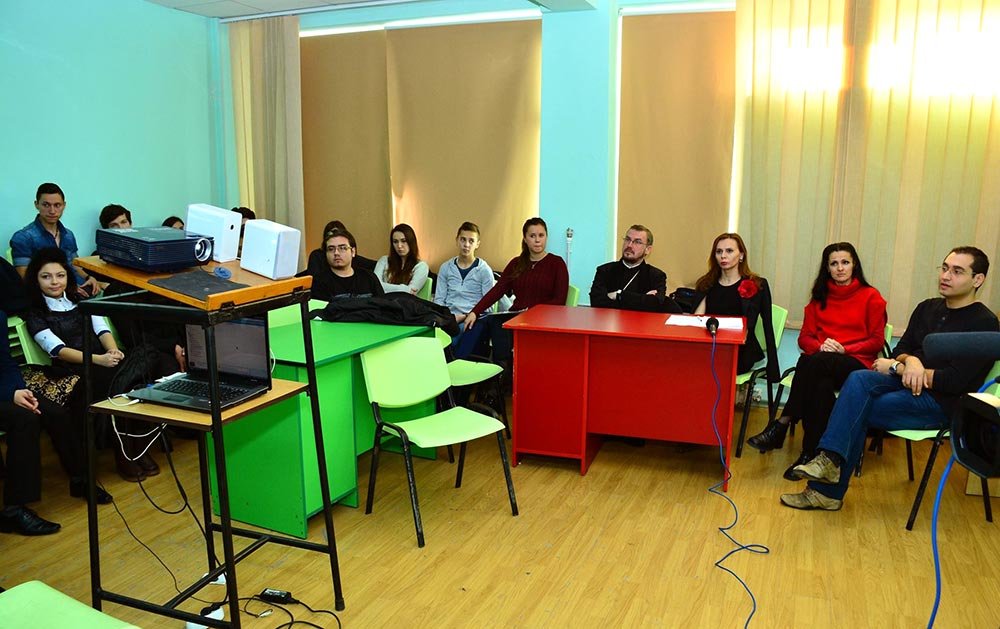 Conferinţă interdisciplinară la Colegiul Naţional de Arte din Constanţa 75721