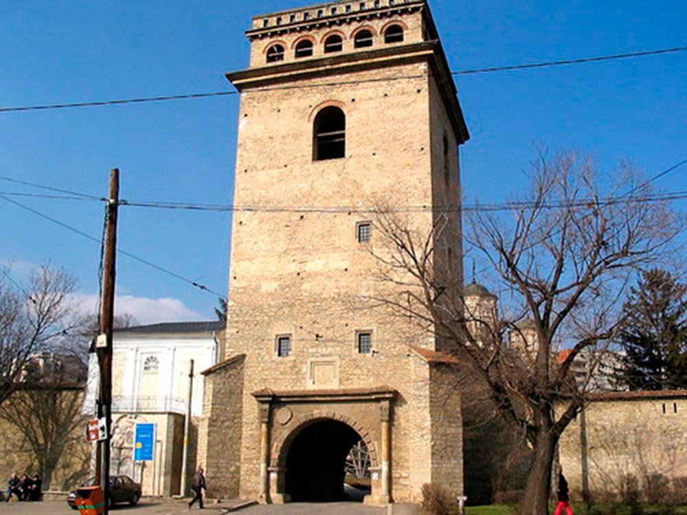 Expoziţia „Rădăcini Brâncoveneşti“, de Elena Murariu, ajunge la Iaşi 75734