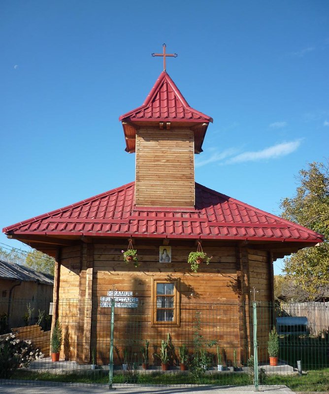 Liturghii arhiereşti în Arhiepiscopia Craiovei 75687