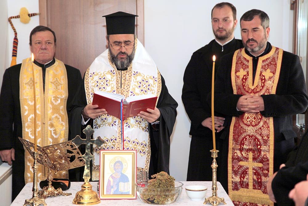 A fost sfinţit noul sediu al Protoieriei Focşani 2 75671