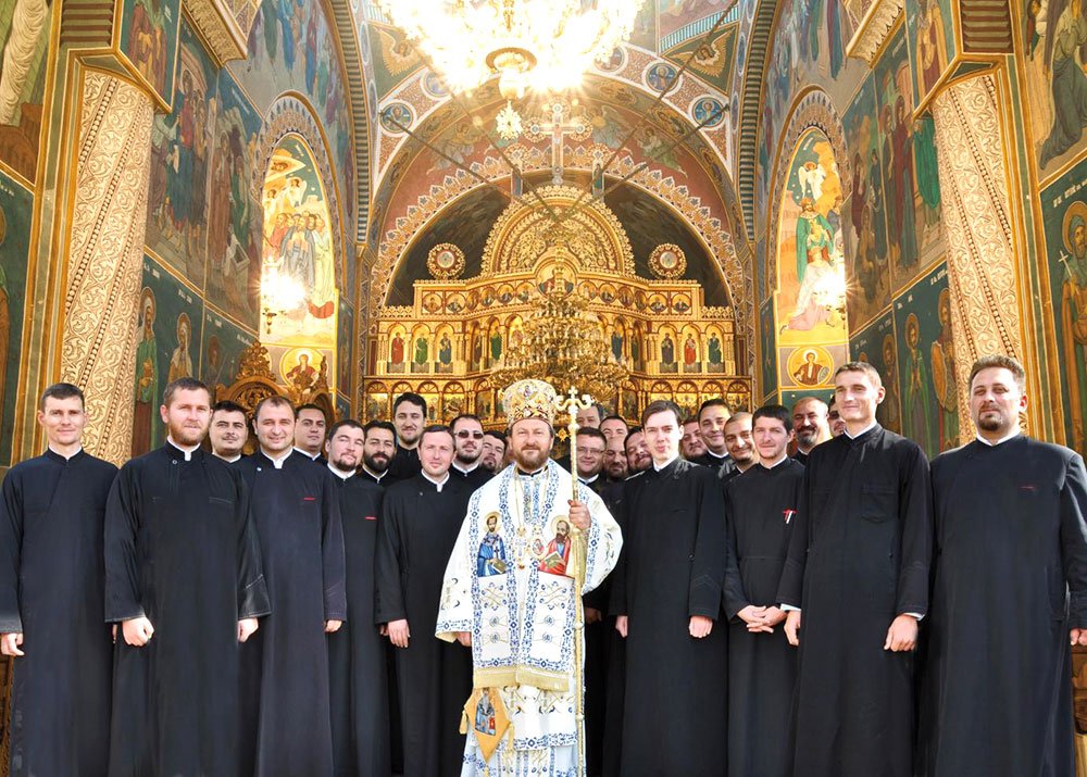 „Lăudaţi pe Domnul!“- al treilea CD al Corului „Dignus est“ 75643