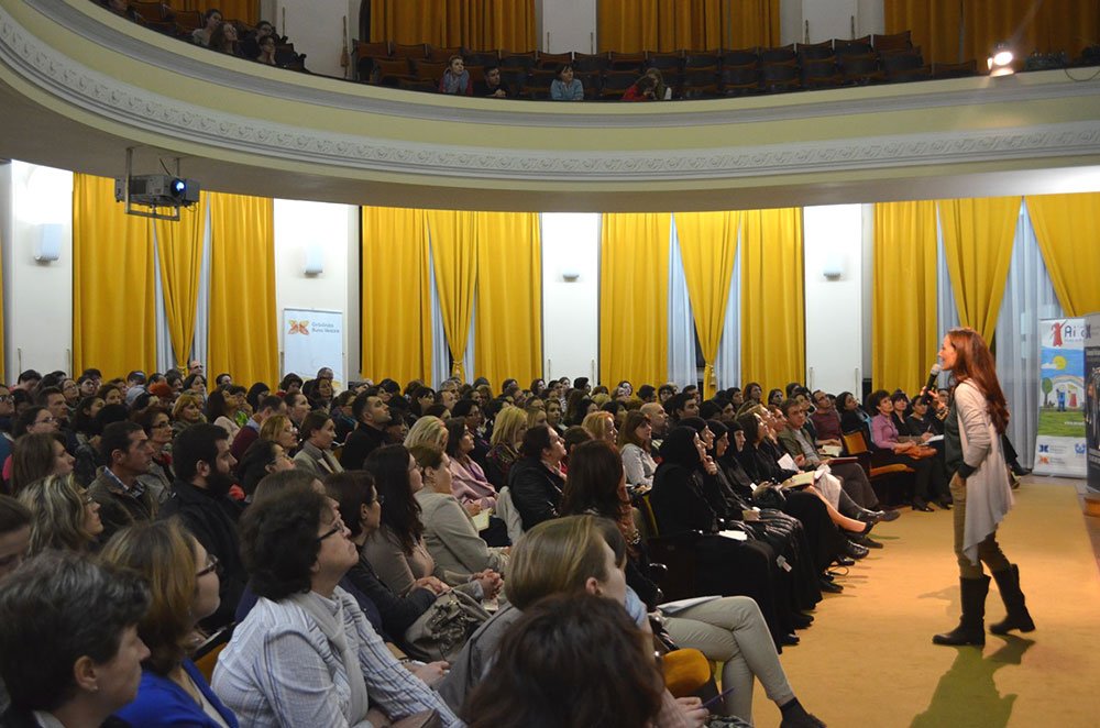 „Cum învaţă copiii şi cum le păstrăm atenţia“ 75596