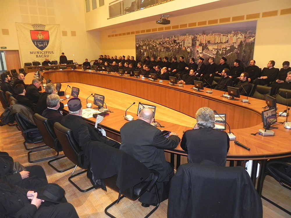 Convorbiri duhovniceşti cu preoţii din Protopopiatul Bacău 75569