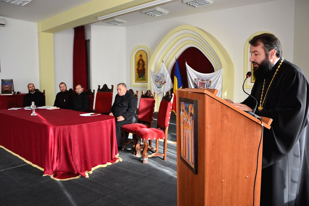 Simpozion biblic la Caransebeş 75530