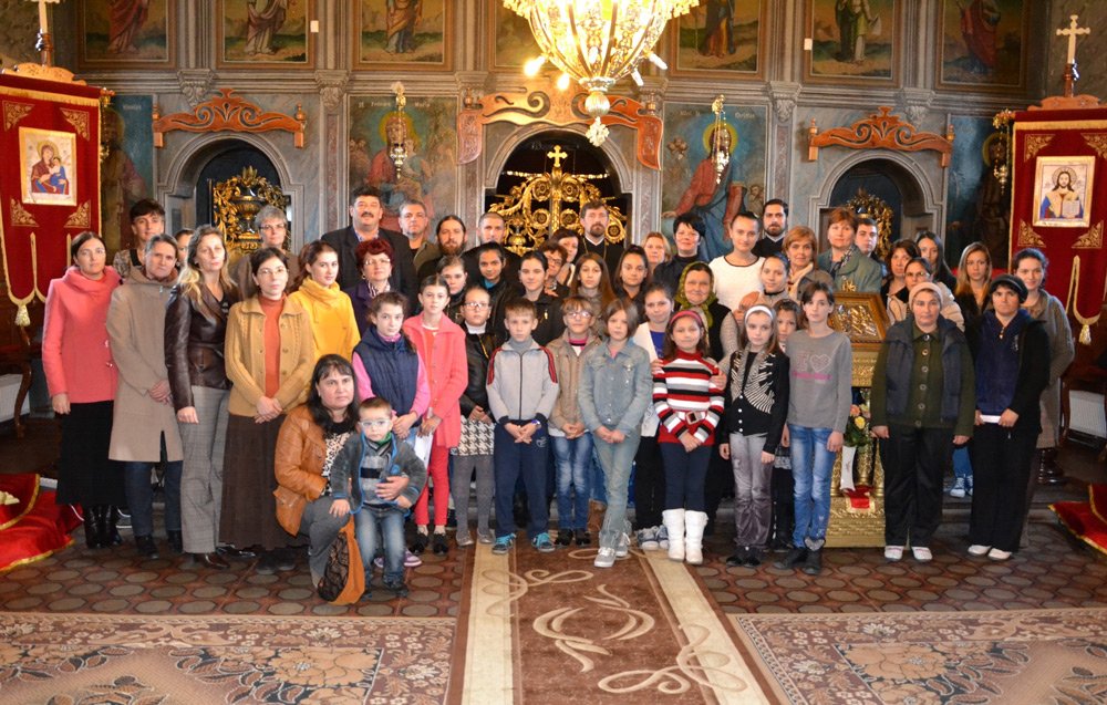 Proiectul „Alege şcoala!“ la Moldova Nouă 75460