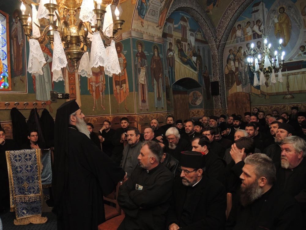 Conferinţă preoţească la Dorohoi: „Sfântul Voievod Constantin Brâncoveanu a fost un iubitor de Biserică şi de carte de învăţătură“ 75448