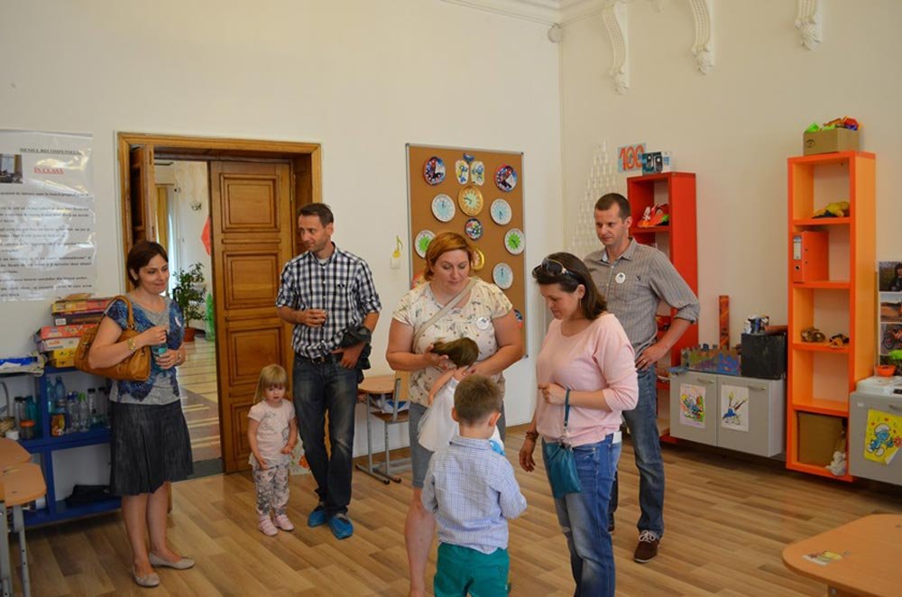 Părinţii copiilor de la „Varlaam“ vă aşteaptă la „Ziua porţilor deschise“ 75450