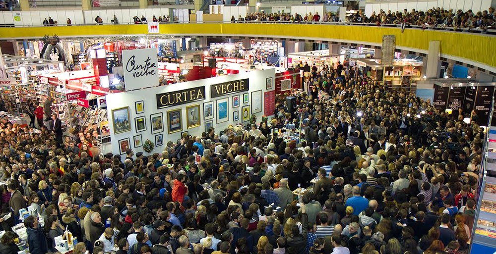 Record de vizitatori la Gaudeamus 75346