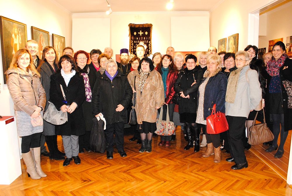 A XXIV-a ediţie a Simpozionului Institutului de Cercetări al Românilor din Ungaria 75296