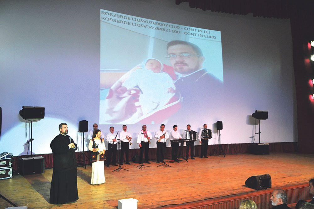 Spectacol caritabil la Reşiţa 75240