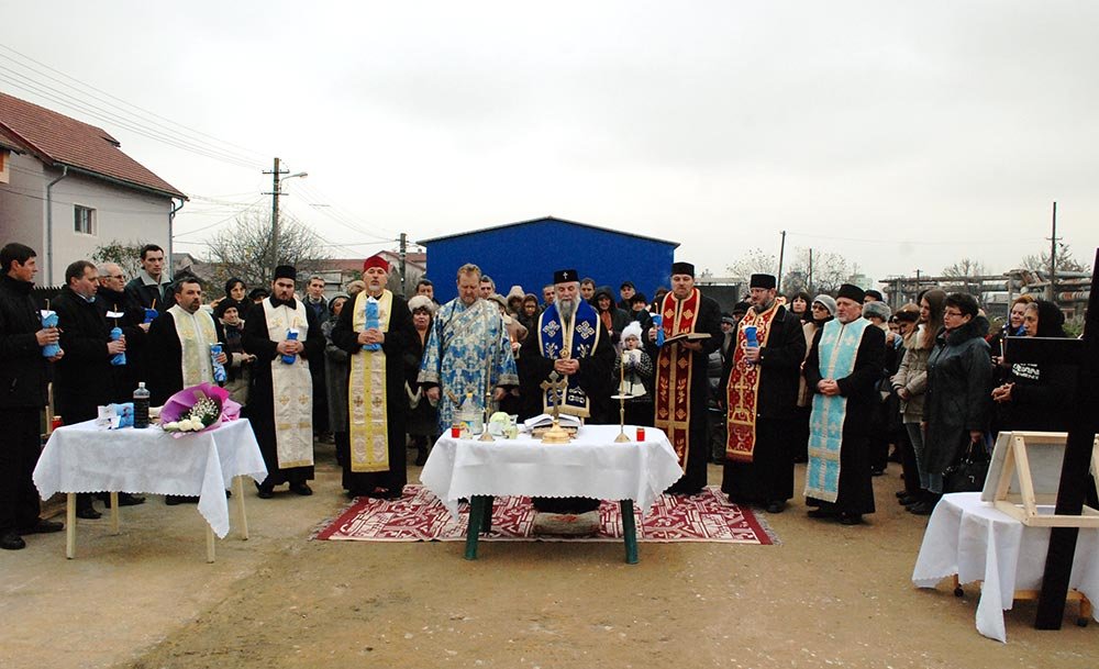 Un nou locaş de închinare în Cetatea Băniei 75210