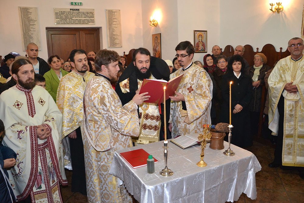 Bucurie duhovnicească la Spitalul Judeţean din Reşiţa 75005