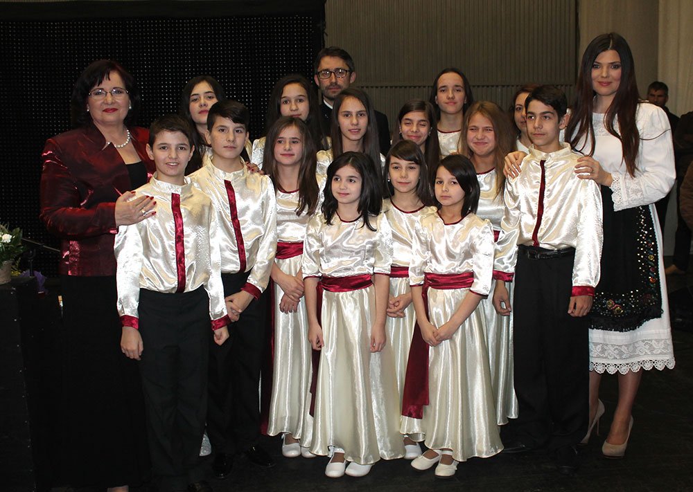 Spectacol caritabil susţinut de Paula Seling la Craiova 75033