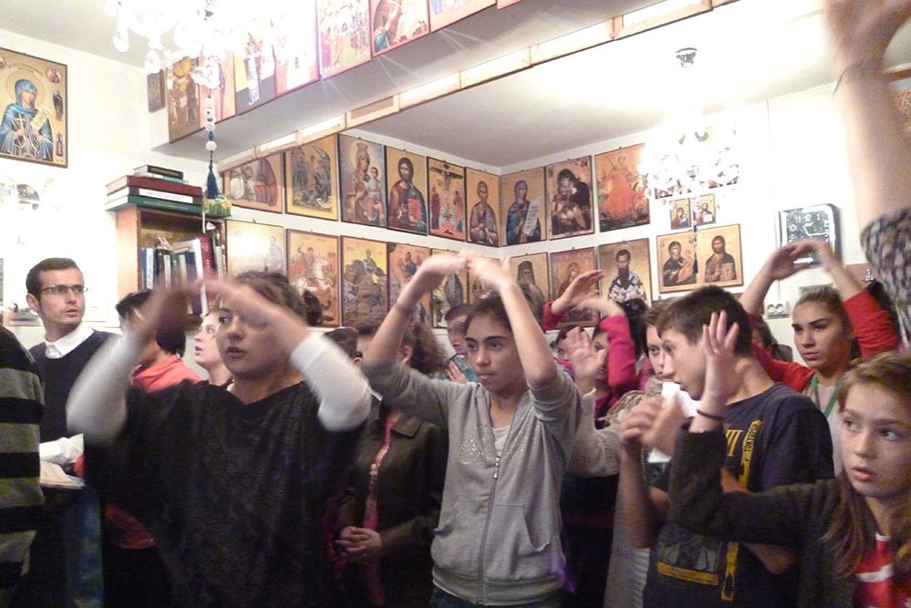 Daruri pentru elevii cu deficienţă de auz 74993