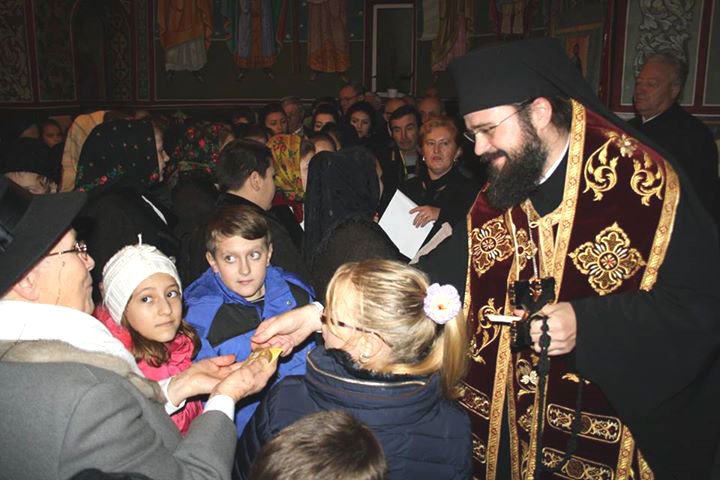 PS Macarie a conferenţiat în Parohia Năsăud III 74952