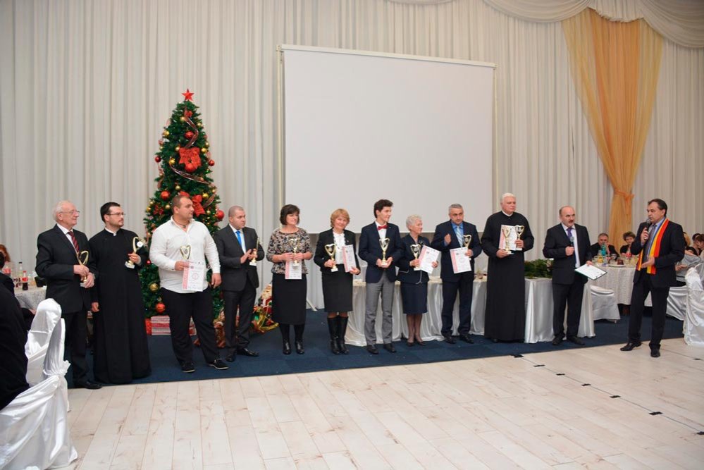 Preoţi suceveni, premiaţi în cadrul unei gale 74895
