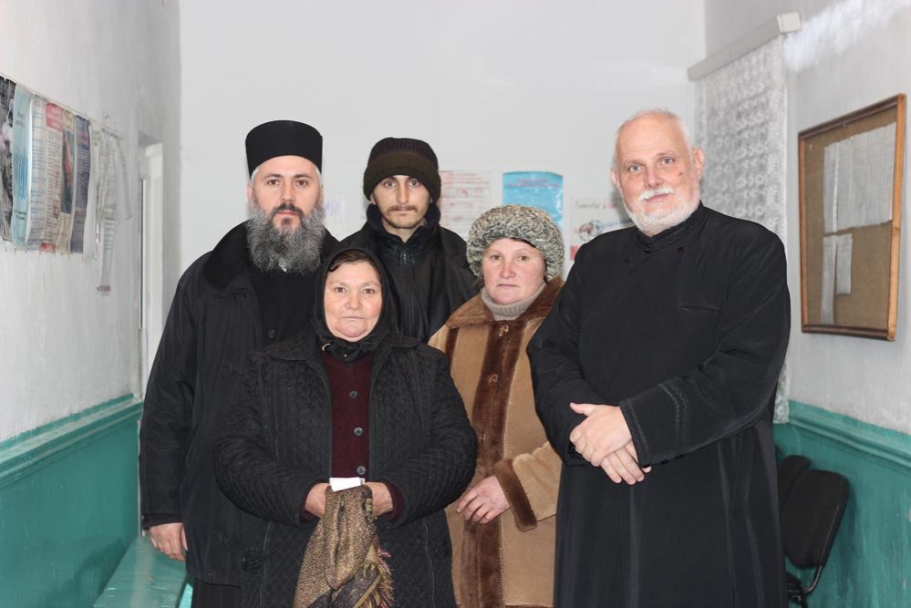 Prima caravană medicală „Providenţa“, la Andrieşeni 74896