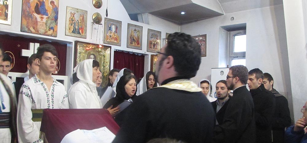 Colinde pentru credincioşii craioveni 74869