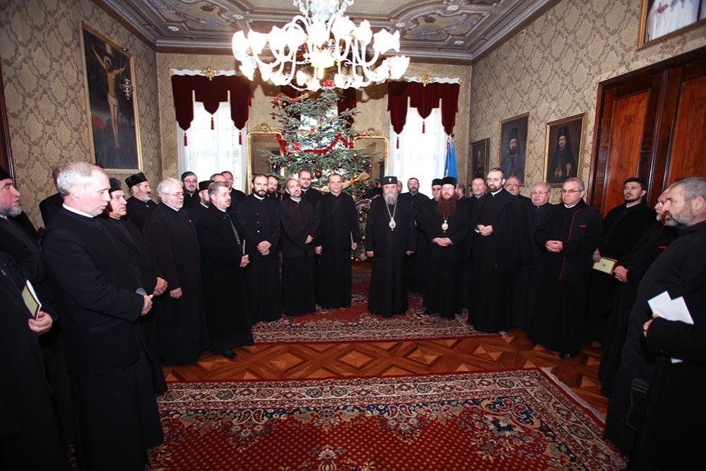 Colindători la reşedinţa mitropolitană din Sibiu 74806