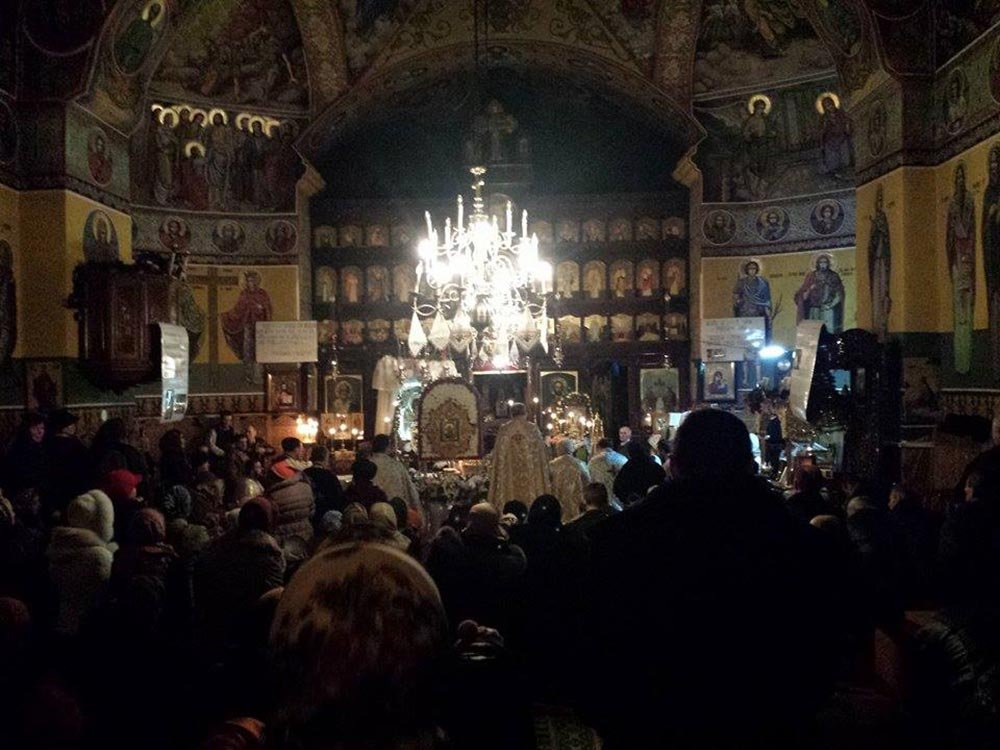 Cateheză şi slujbe oficiate în sobor, la Parohia Filioara 74800