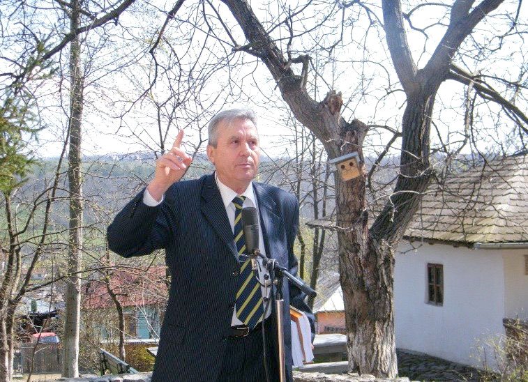 „Dorul de poveste este în fibra acestui popor“ 74732