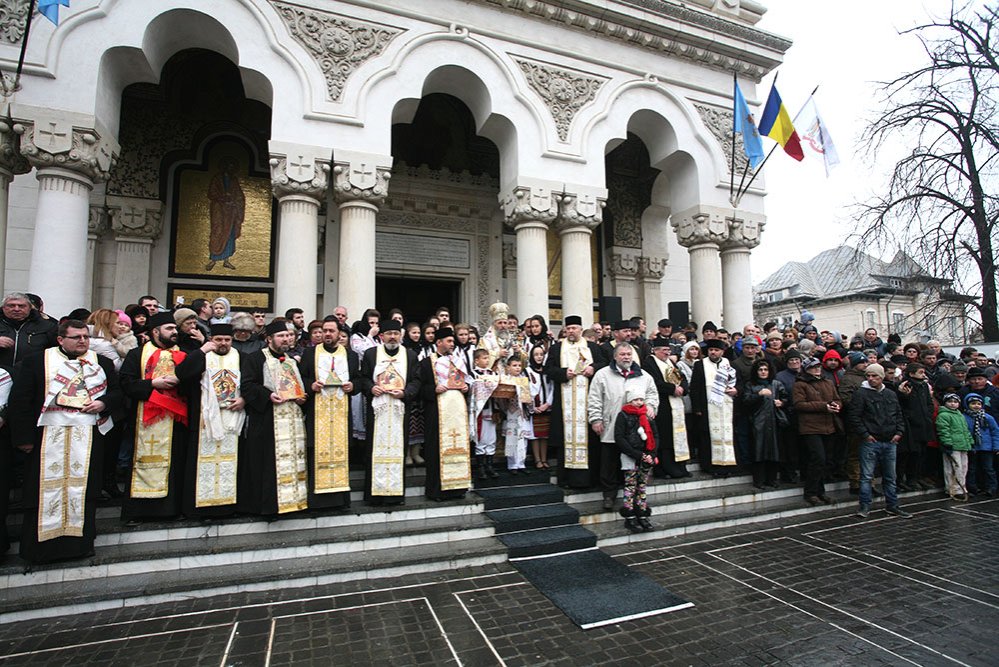 Festival de datini şi obiceiuri la Galaţi 74745