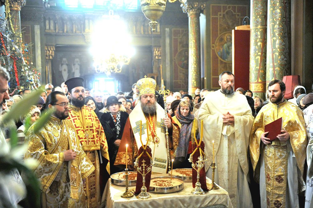 Hramul Bisericii „Sfântul Silvestru“ din Capitală 74637