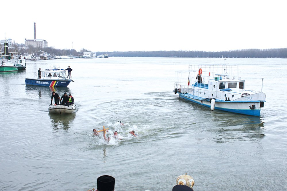 Bucuria Epifaniei la Dunărea de Jos 74618