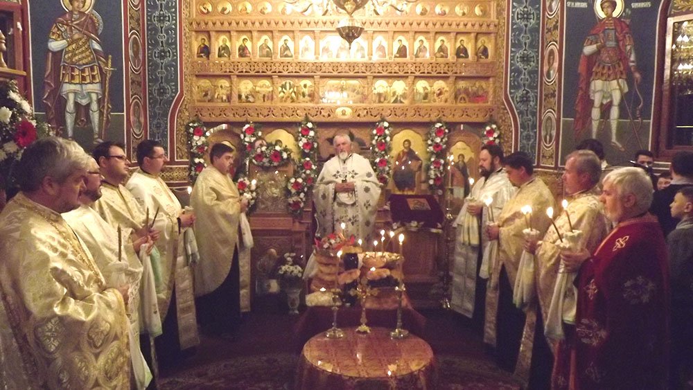 Hram la biserica Spitalului Municipal din Paşcani 74541