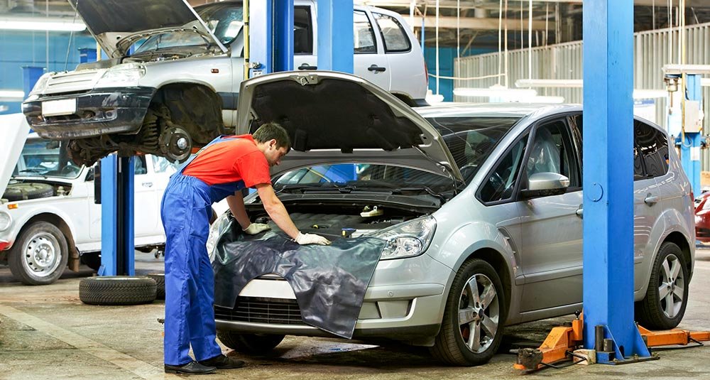 RCA-ul pentru tineri s-ar putea ieftini din martie 74499