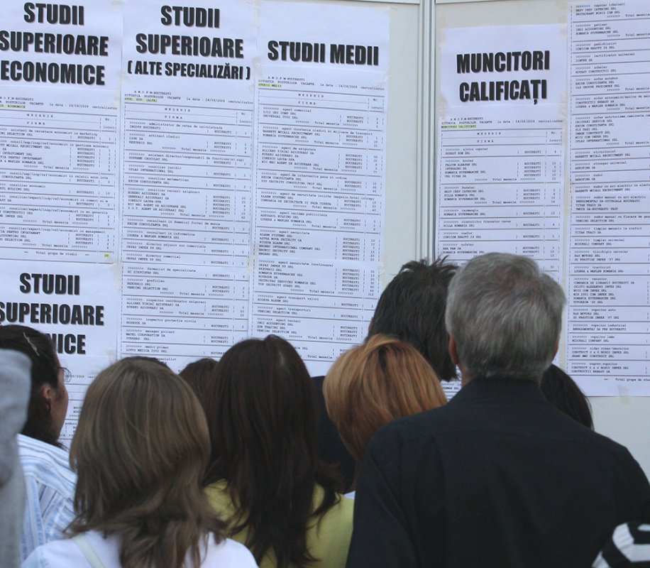 Riscul de sărăcie, în strânsă legătură cu subfinanţarea educaţiei 74404